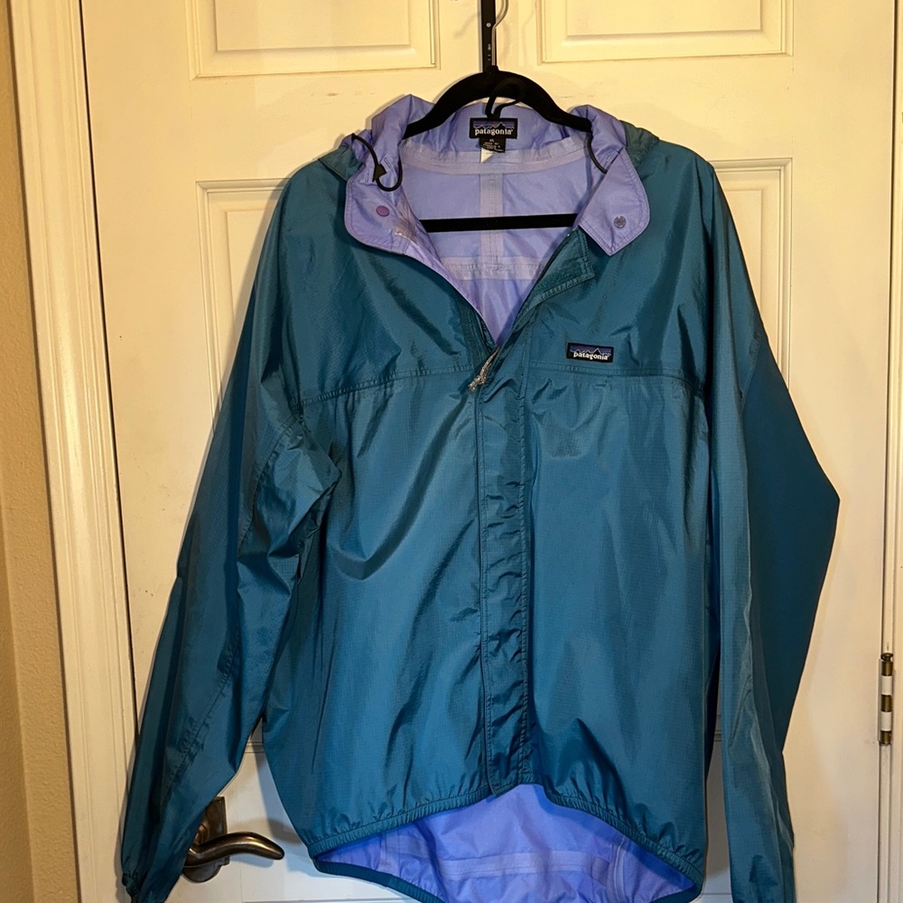 Patagonia Teal/Blue Cycling Jacket
